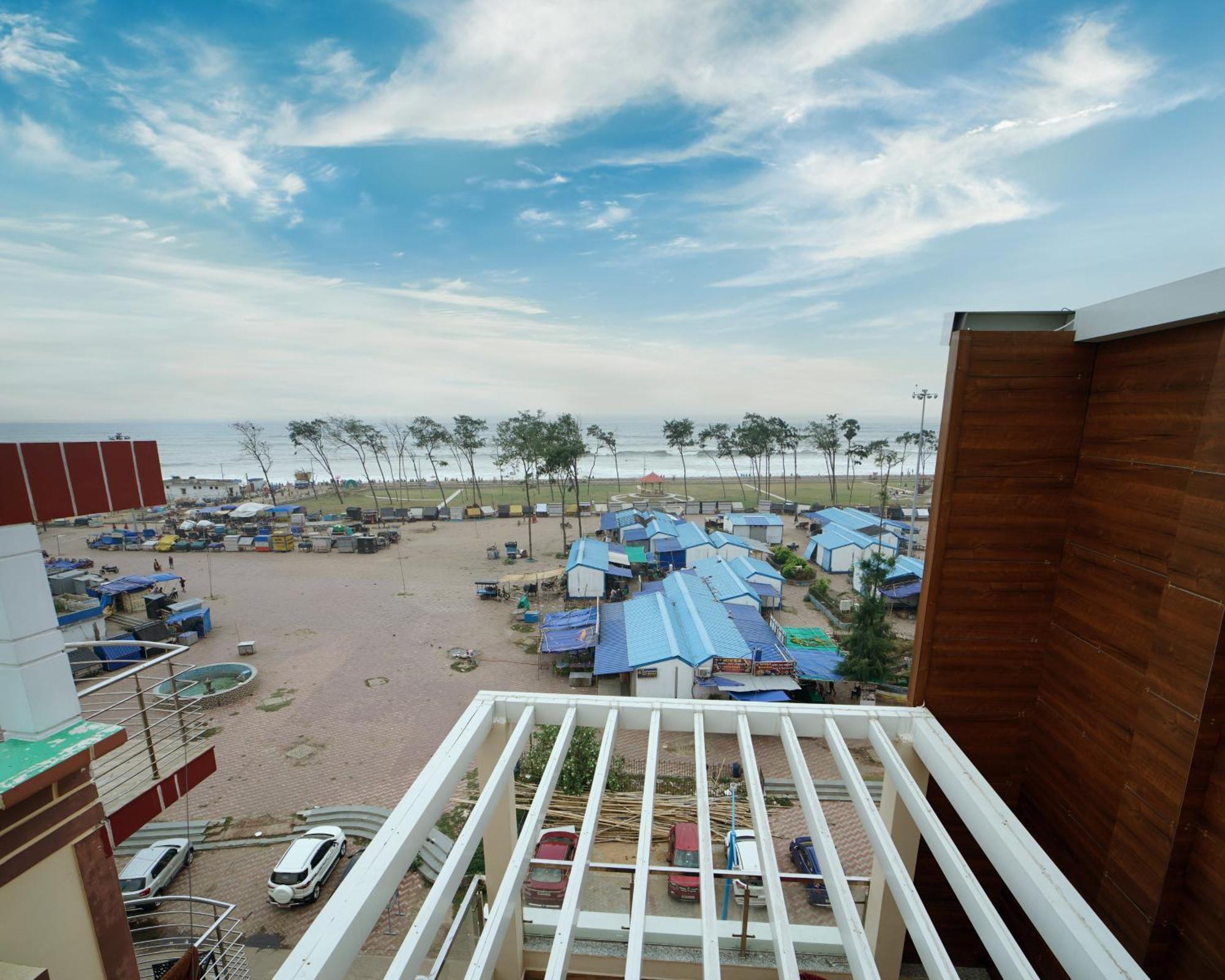 Royal Sea View !! Beach Front With Free Wifi !! Digha  Extérieur photo